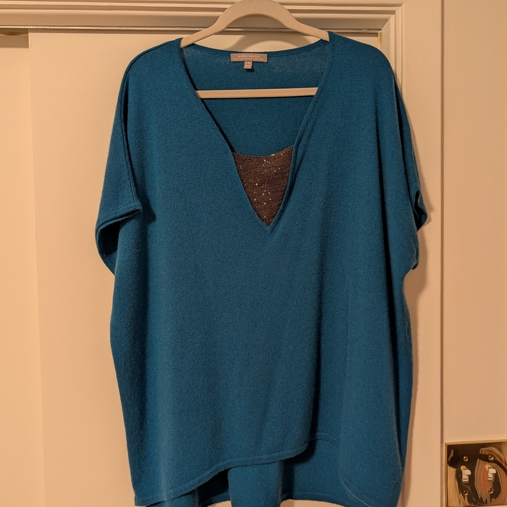 Neiman Marcus Teal Cashmere Sweater